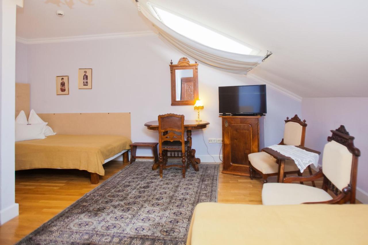 Boutique Hotel Szarcsa Székesfehérvár Eksteriør billede