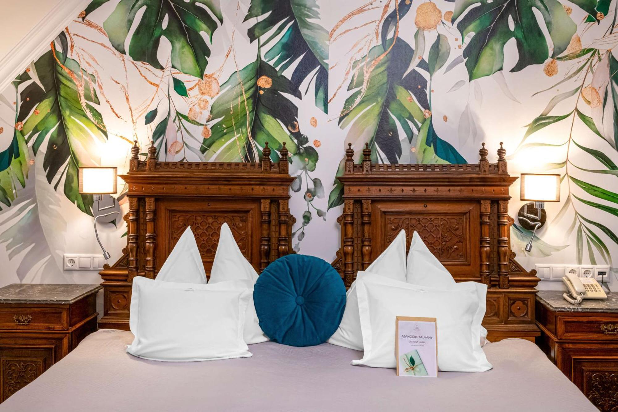 Boutique Hotel Szarcsa Székesfehérvár Værelse billede