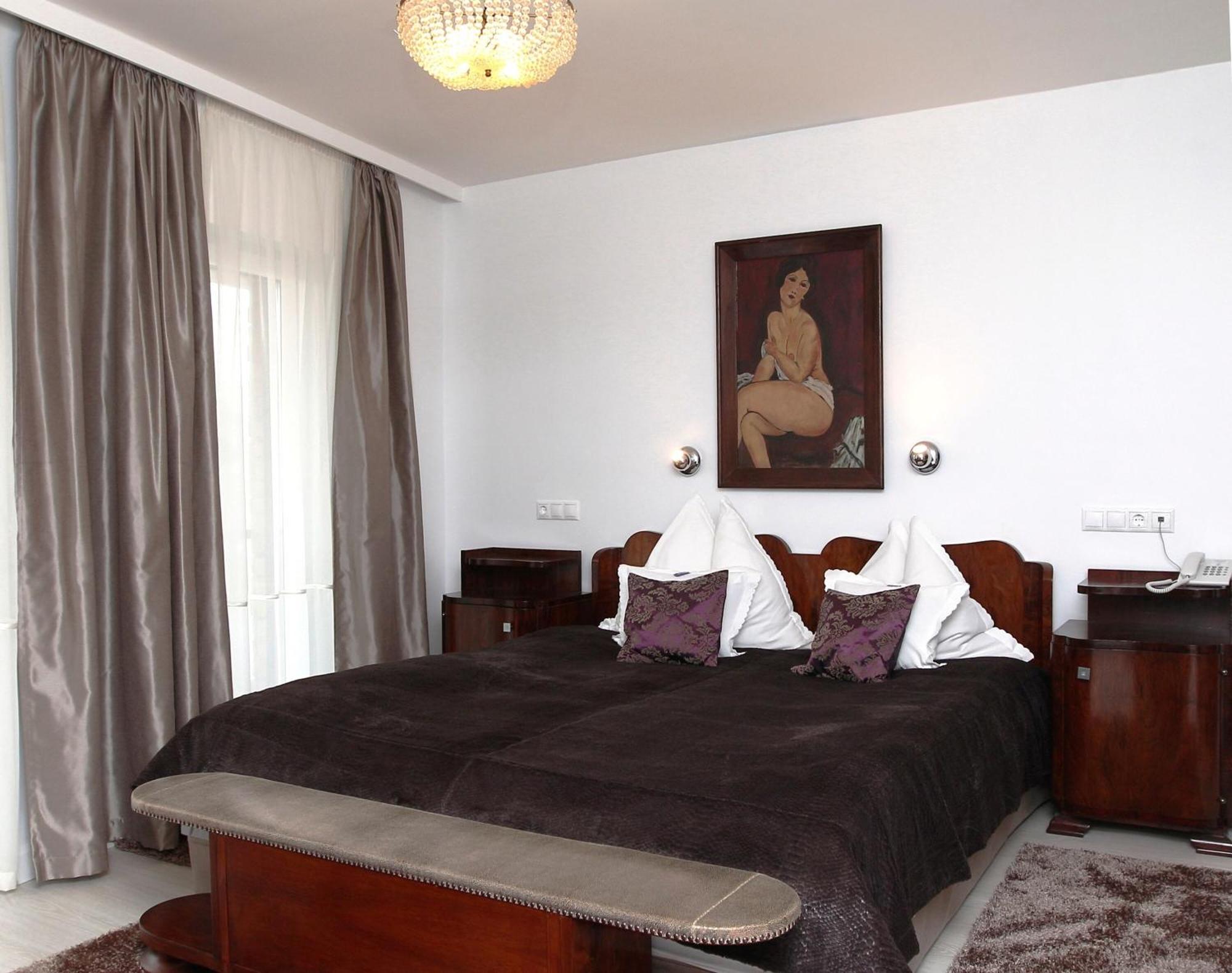 Boutique Hotel Szarcsa Székesfehérvár Værelse billede
