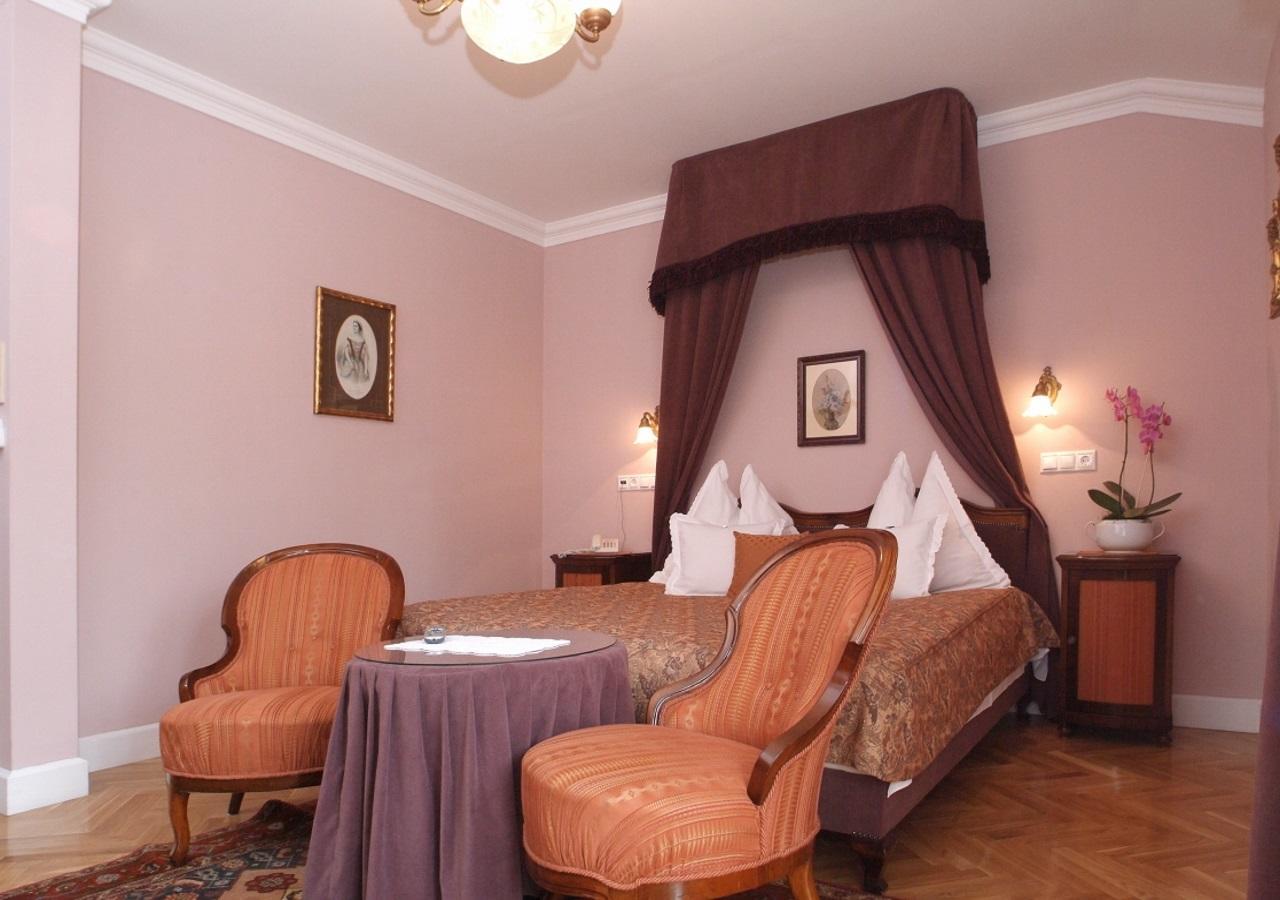 Boutique Hotel Szarcsa Székesfehérvár Eksteriør billede