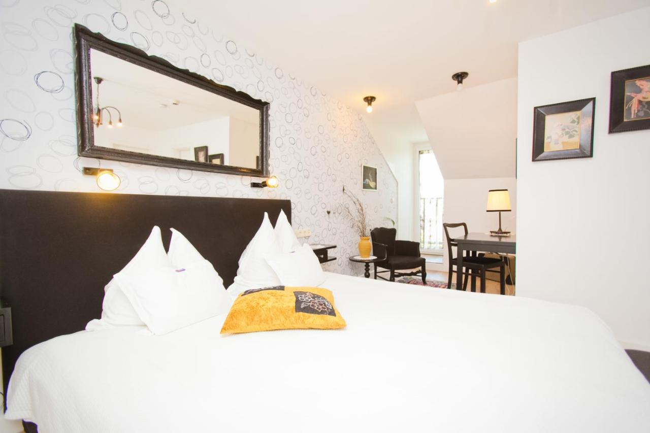 Boutique Hotel Szarcsa Székesfehérvár Eksteriør billede